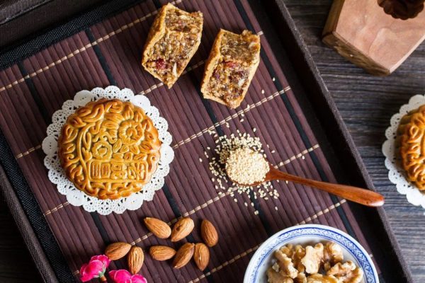 banh-trung-thu-thap-cam-truyen-thong